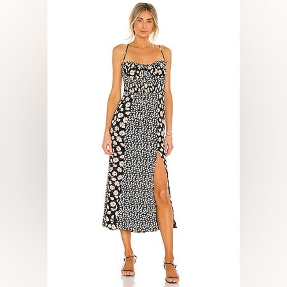 Free People Dresses & Skirts - Free people Tigerlily Midi Dress in Black Combo